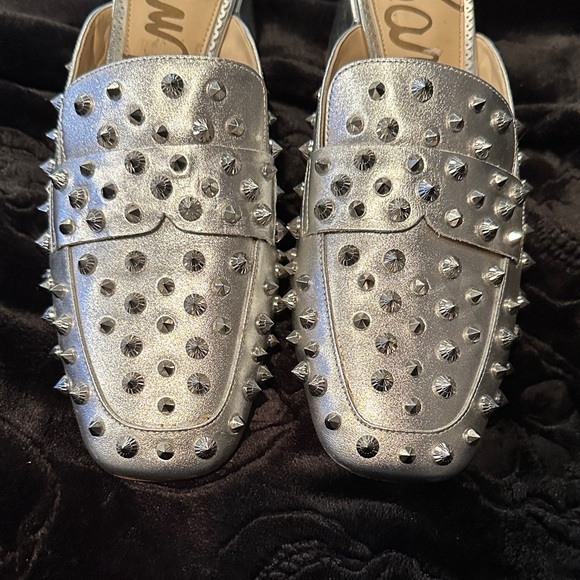 Sam Edelman Silver Studded Augustus Slip-Ons NWT size 8 - Picture 2 of 6